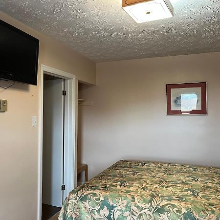 Old Mill Motel Blind River Esterno foto