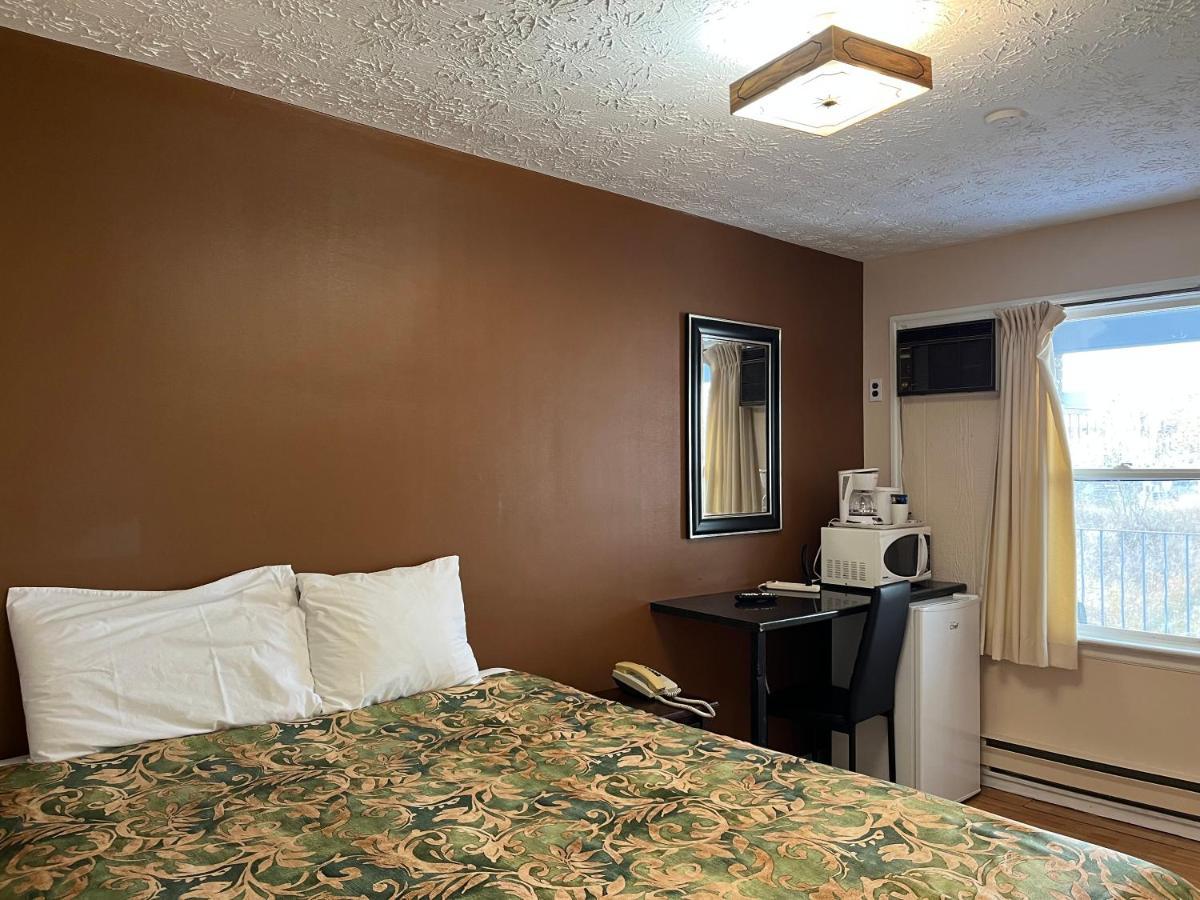 Old Mill Motel Blind River Esterno foto